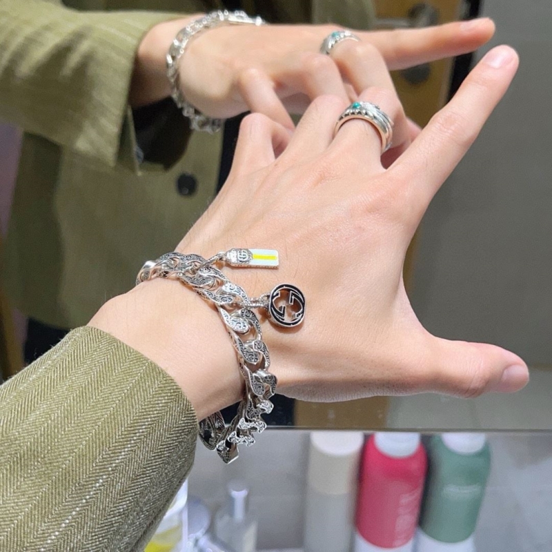 Gvc*1 bracelets